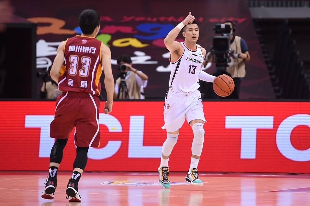 DFM轻取FNC，Ming完成史诗逆转激烈交锋四强赛，技惊四座