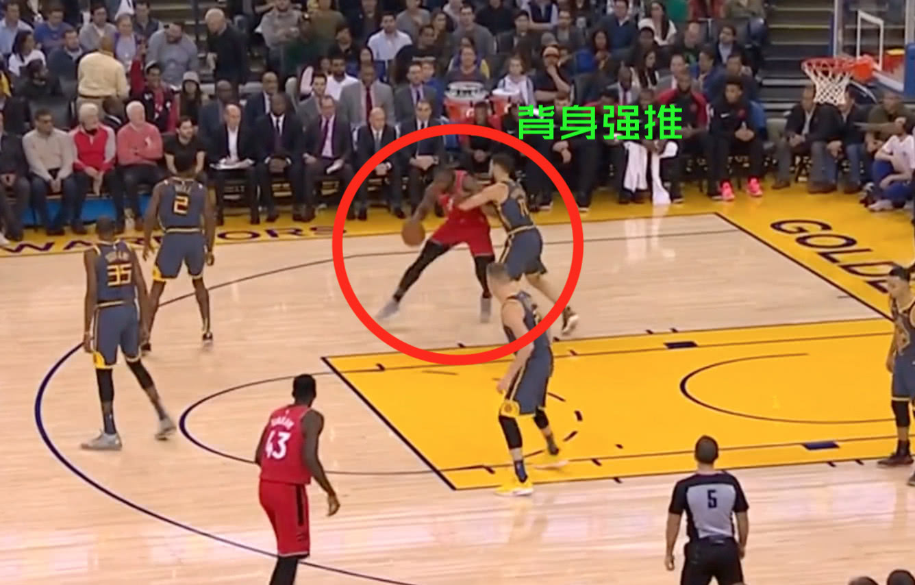 江苏队碾压深圳队，克莱刷新纪录