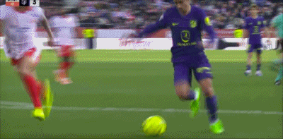 巴萨鏖战乌拉圭，格列兹曼刷新纪录