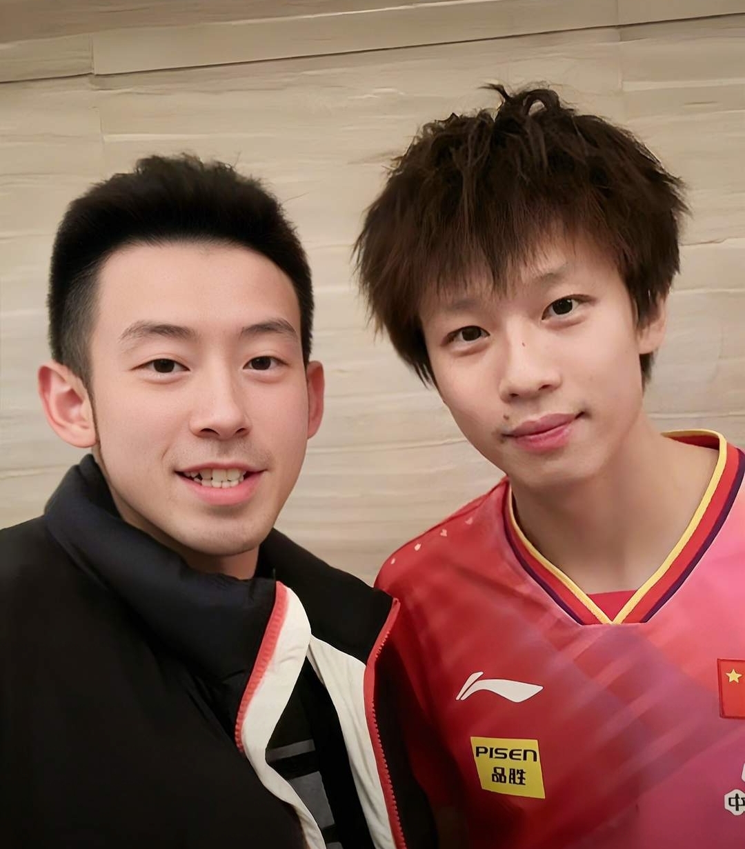 中国队完胜法国队,林高远扛起全队 中国队完胜法国队,林高远扛起全队